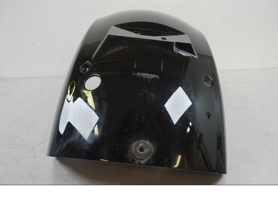 Vänster sida på <p>Bakskärm från Kawasaki VN 900 Custom 2007.</p>

<p>Lackskador, skrapmärke, repor se bilder.</p> motorcykel.