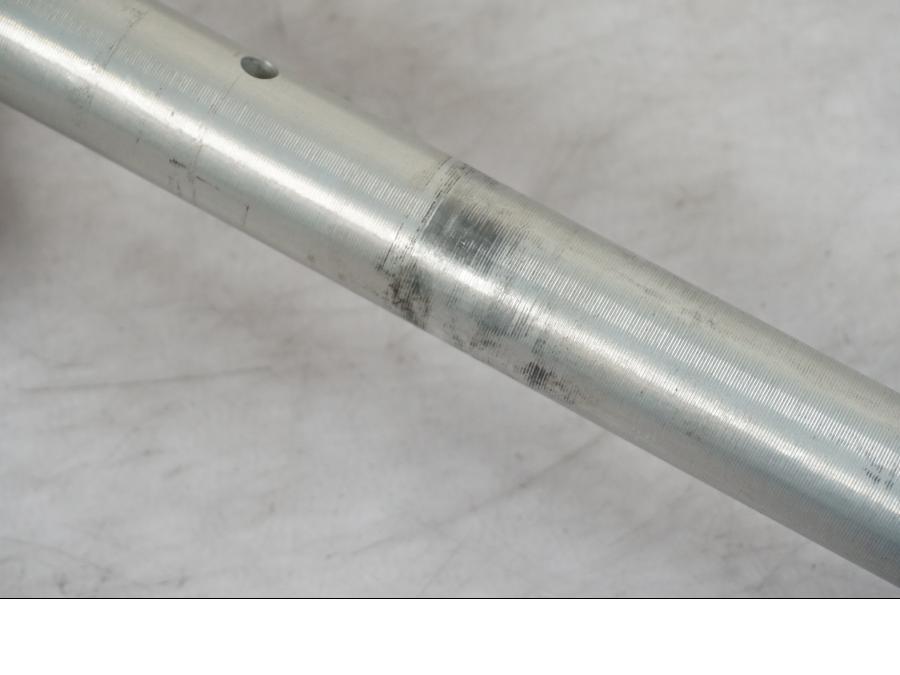 Höger sida på Styre från en Suzuki SV 650 -1999 motorcykel.