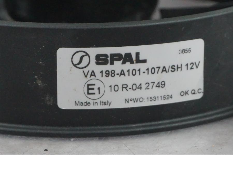 Extrabild2 på Vattenkylfläkt från en Ducati Multistrada V4 -2024 motorcykel.