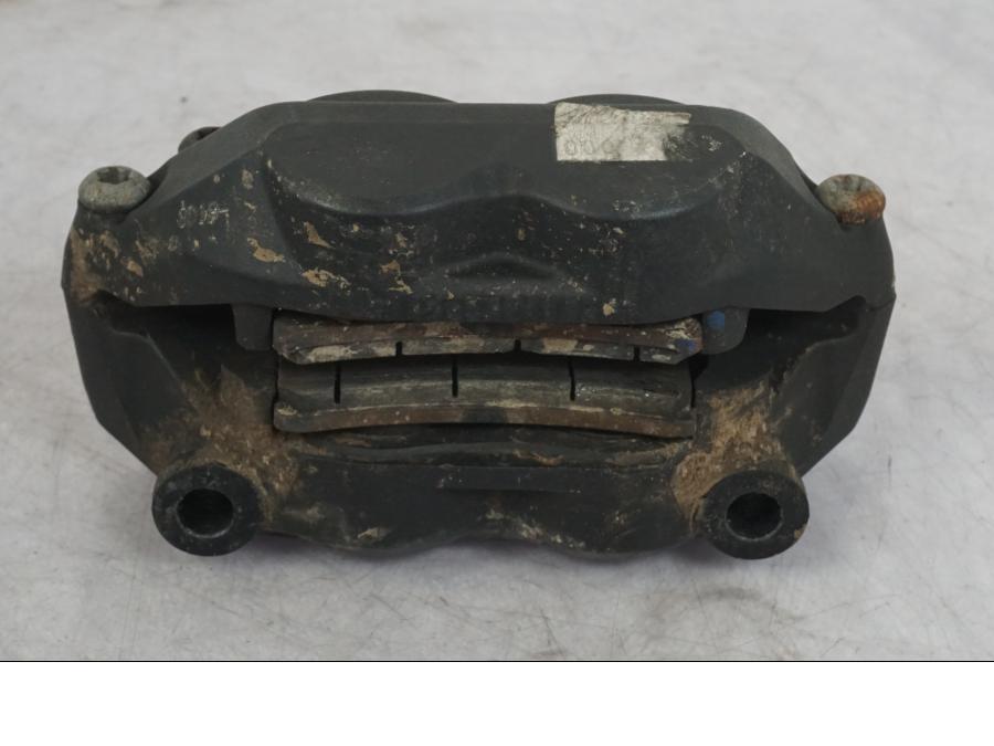 Snett uppifrån på Bromsok från en KTM 1290 Super Adventure R -2018 motorcykel.