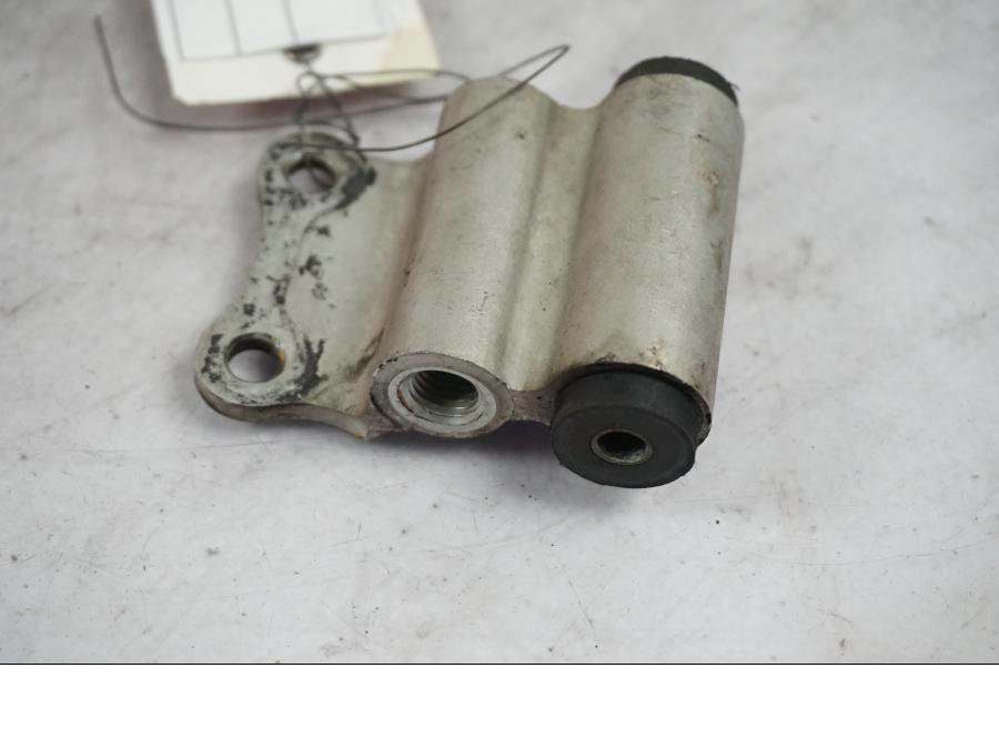 Baksidan på Bromsfördelare från en Yamaha BT 1100 -2002 motorcykel.