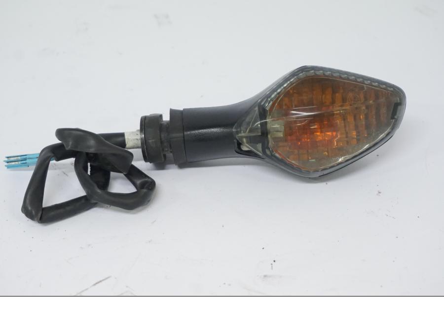 Framsidan på Blinkers från en Honda CB 500 X -2015 motorcykel.