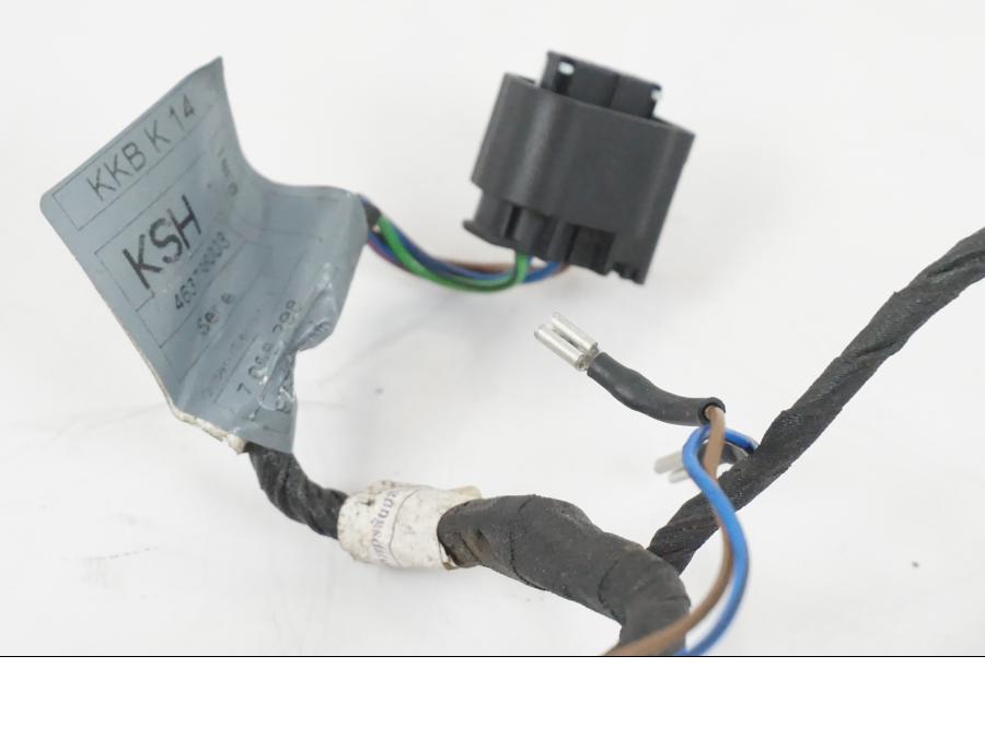 Vänster sida på Kablage från en BMW F 650 CS -2002 motorcykel.