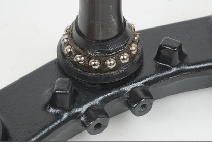 Snett uppifrån på Gaffelkrona från en Yamaha XJ 900 -1997 motorcykel.