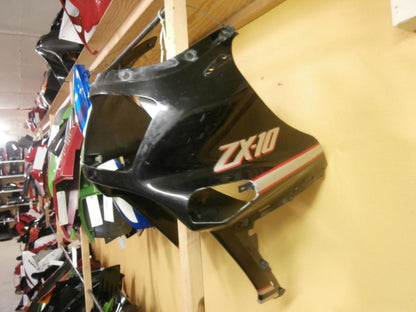 Höger sida på Toppkåpa från en Kawasaki ZX-10 -1990 motorcykel.