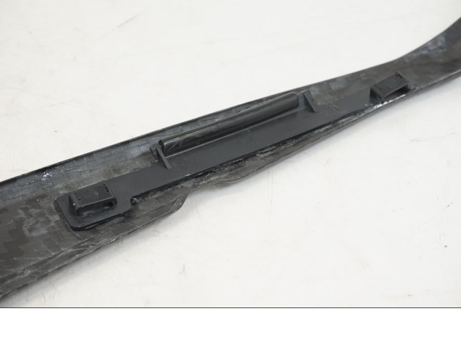 Extrabild2 på Tankkåpa från en Triumph Speed Triple -2021 motorcykel.