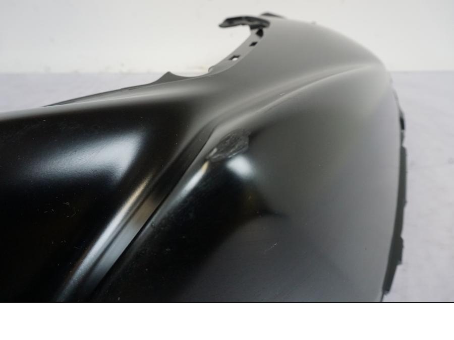 Vänster sida på Tankkåpa från en Yamaha MT-07 -2022 motorcykel.