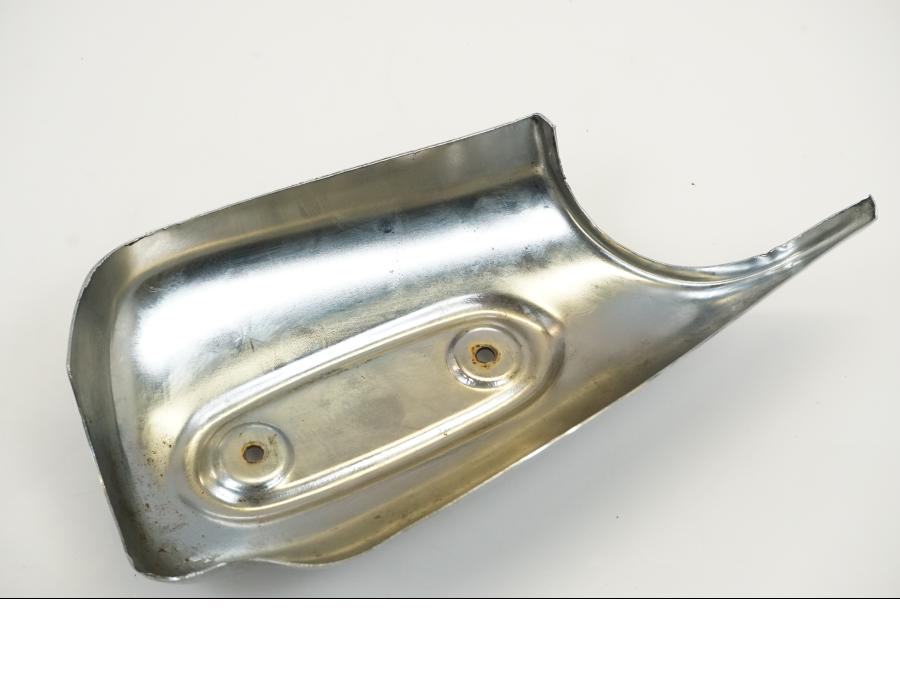 Snett nerifrån på Luftburksdekor från en Triumph Thunderbird 900 -2001 motorcykel.