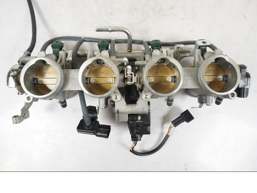 Extrabild5 på Spjällhus från en Kawasaki ZZ-R 1400 -2009 motorcykel.