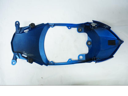 Snett uppifrån på Bakvinge från en Suzuki GSX-R 750 -2009 motorcykel.