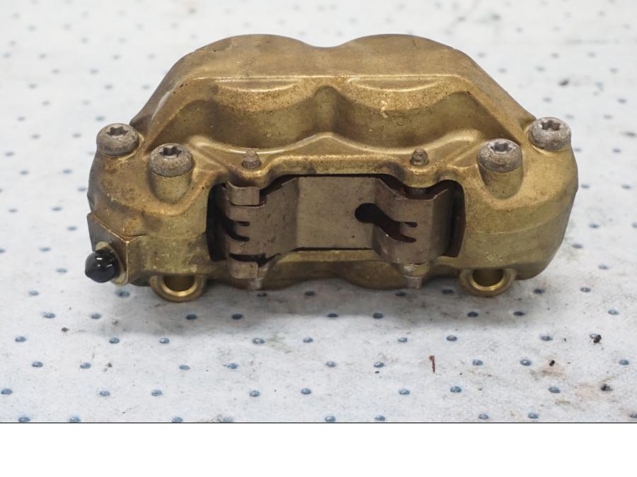 Höger sida på Bromsok från en MV Agusta F3 675 -2014 motorcykel.