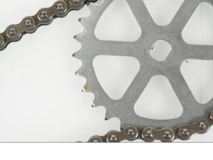 Baksidan på Oljepump från en BMW F 850 GS -2019 motorcykel.