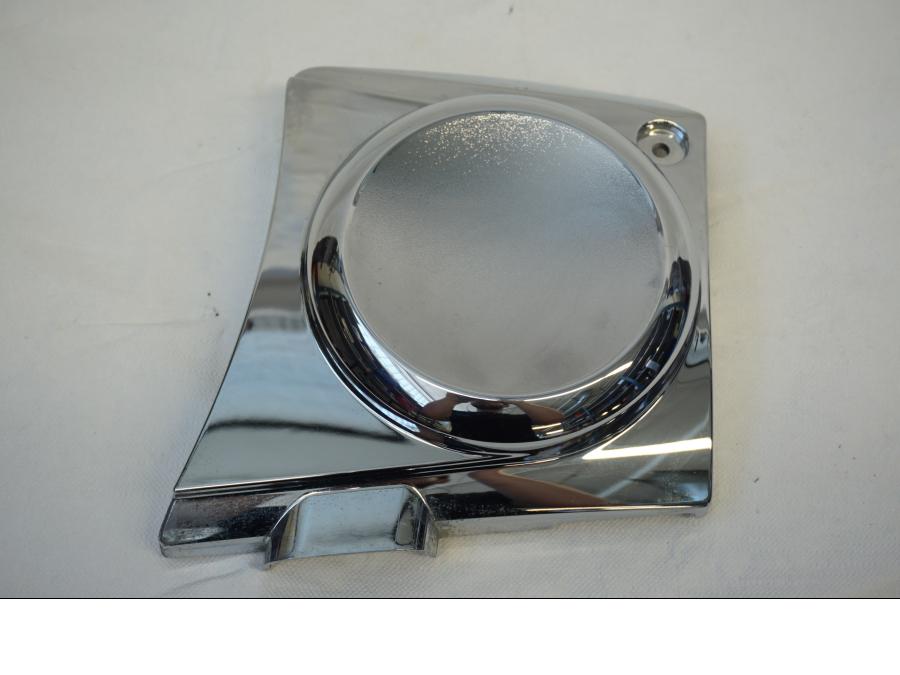 Framsidan på Dekorkåpa från en Kawasaki VN 900 -2006 motorcykel.