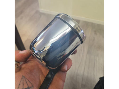 Höger sida på Bensinmätare från en Suzuki GSF 1200 -2000 motorcykel.