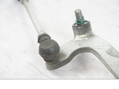 Snett uppifrån på Växelpedal från en Honda NT 650 V -2002 motorcykel.