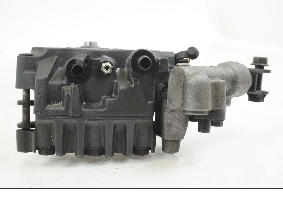 Vänster sida på Bromsok från en Honda VFR 800 -2003 motorcykel.