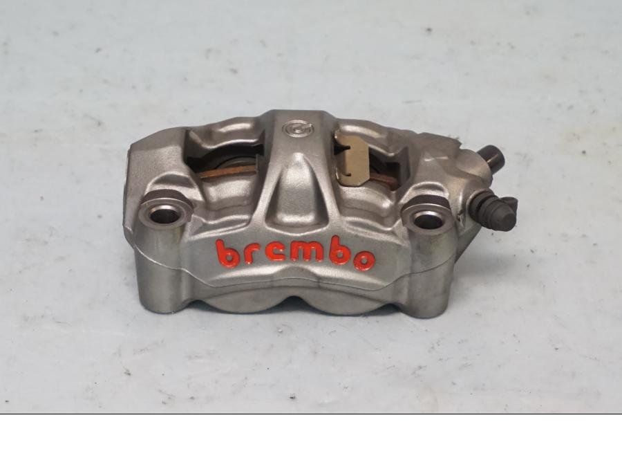 Framsidan på Bromsok från en Aprilia Tuono V4R -2018 motorcykel.