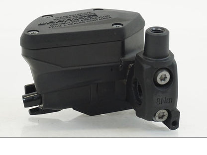 Extrabild1 på Bromshuvudcylinder från en BMW R 1250 GS -2019 motorcykel.