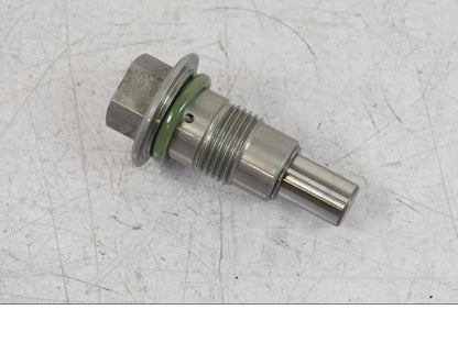 Framsidan på Kamkedjesträckare från en BMW R 1250 GS -2023 motorcykel.