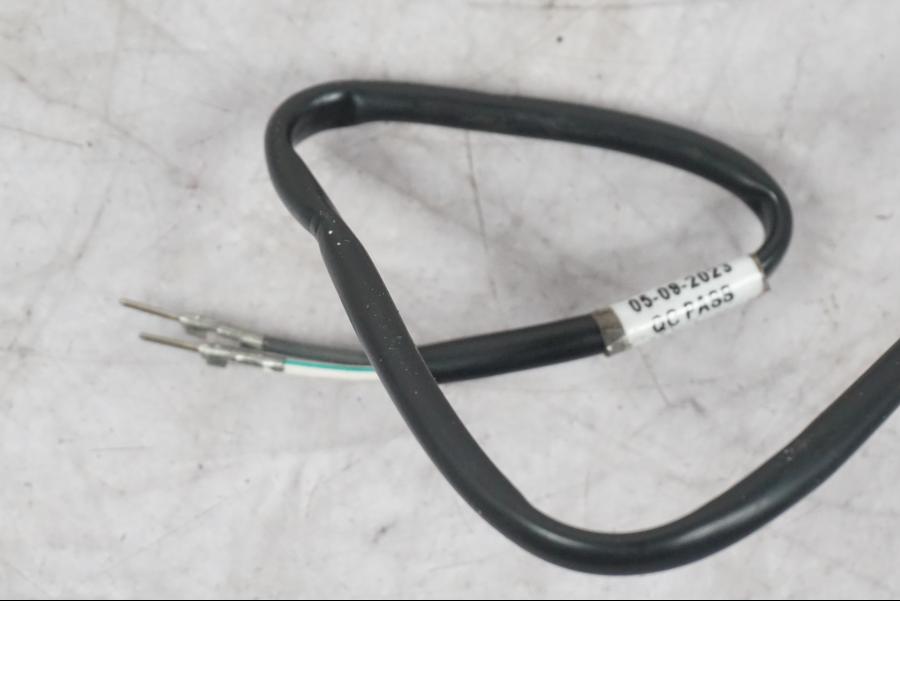 Snett nerifrån på Blinkers LED från en Ducati Multistrada V4 -2024 motorcykel.