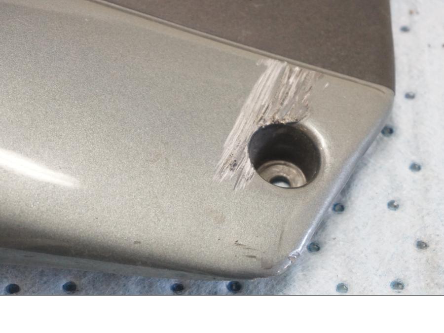 Höger sida på Sidopanel från en BMW F 650 ST -1999 motorcykel.