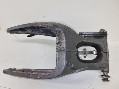 Snett uppifrån på Sving från en Yamaha YZF R6 -2003 motorcykel.