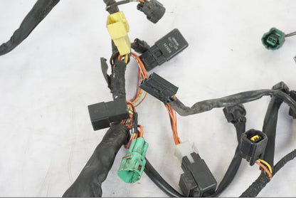 Snett uppifrån på Kabelstam från en Suzuki GSX-R 750 -2007 motorcykel.