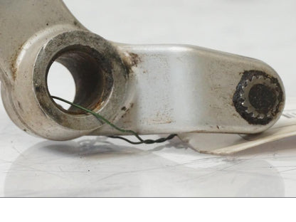 Extrabild2 på <p>Bromspedal från Husqvarna TE 310 2009.</p>

<p>Skavmärke finns se bild.</p> motorcykel.