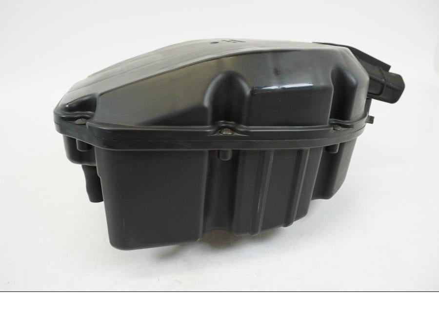 Snett uppifrån på Luftburk från en Honda XL 1000 V -1999 motorcykel.