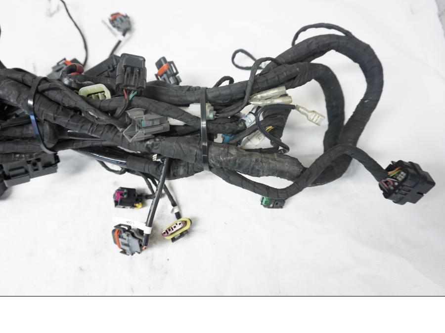 Vänster sida på Kabelstam från en Ducati 899 Panigale -2015 motorcykel.