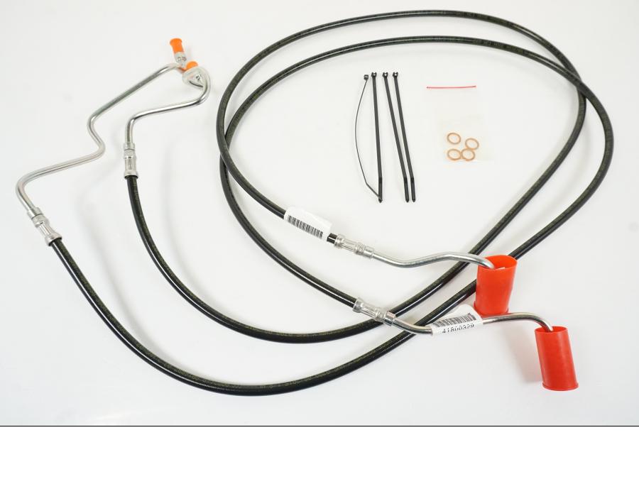 Framsidan på Bromsledning från en H-D övrigt -2014 motorcykel.