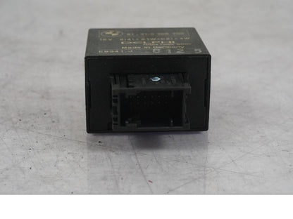 Baksidan på Relä från en BMW R 1100 GS -1998 motorcykel.