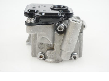 Höger sida på Oljepump från en BMW F 850 GS -2019 motorcykel.