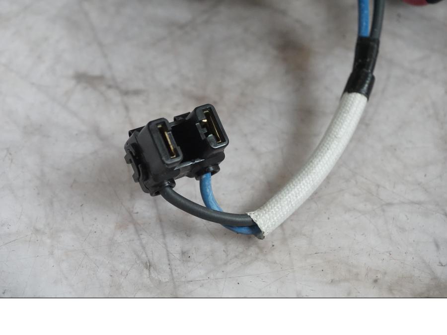 Extrabild1 på Kablage från en Kawasaki ZX-6R -2006 motorcykel.