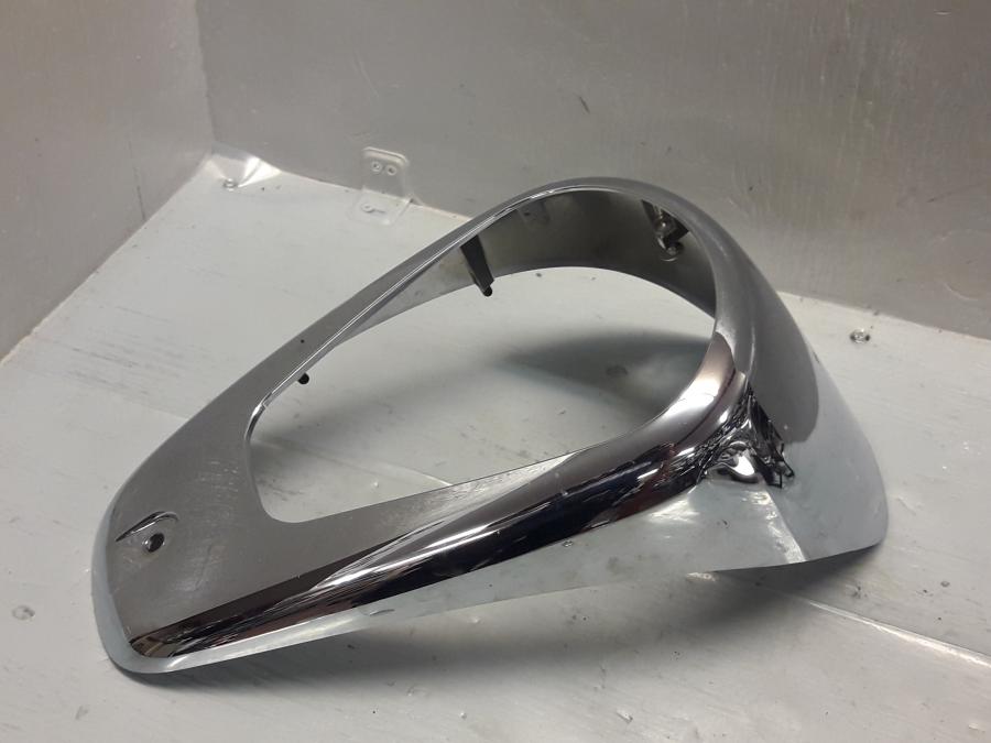 Framsidan på Instrumentkonsoll från en Suzuki VL 800 -2009 motorcykel.