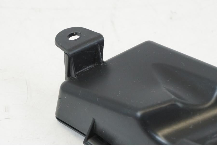 Extrabild2 på Verktygslåda från en Husqvarna 701 Supermoto -2020 motorcykel.