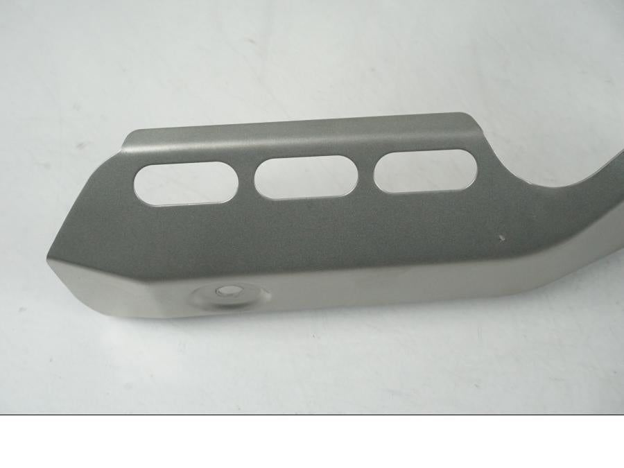 Baksidan på Värmeskydd från en Yamaha Tracer 700 GT -2024 motorcykel.