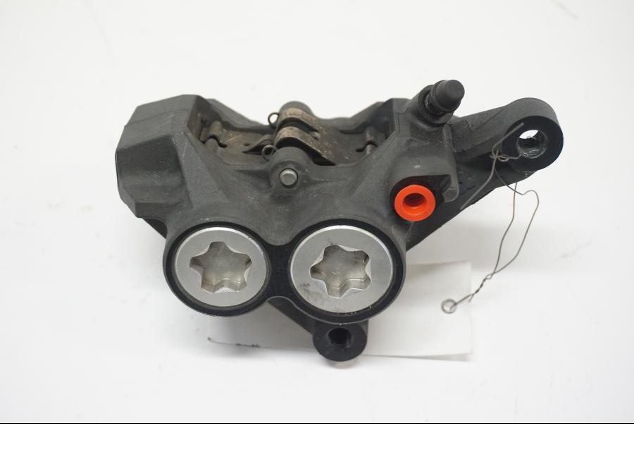 Baksidan på Bromsok från en Yamaha FZ1-SA -2007 motorcykel.