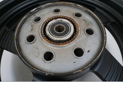 Extrabild1 på Fälg från en Kawasaki VN 1500 -1996 motorcykel.