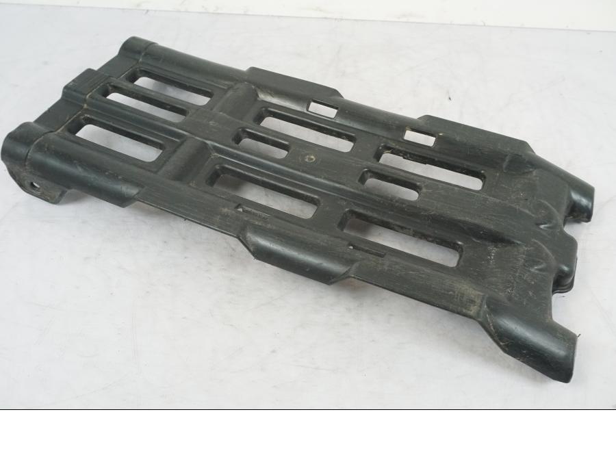 Snett uppifrån på Hasplåt från en Suzuki LTA 750 XP E -2009 motorcykel.