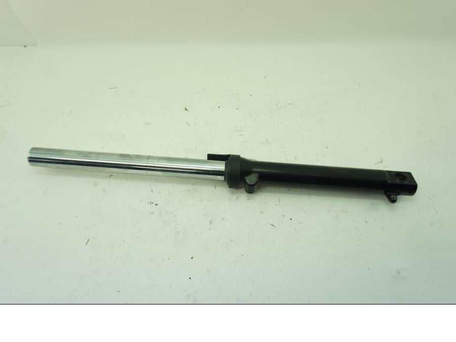 Framsidan på Gaffelben från en Triumph Bonneville -2001 motorcykel.