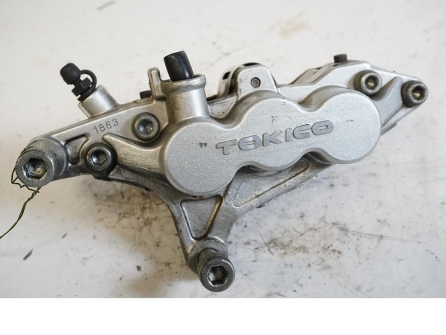 Framsidan på Bromsok från en Kawasaki VN 1500 Mean Streak -2003 motorcykel.