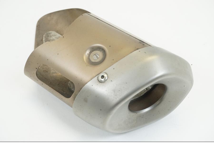 Baksidan på Ljuddämpardekor från en Yamaha MT-07 -2020 motorcykel.