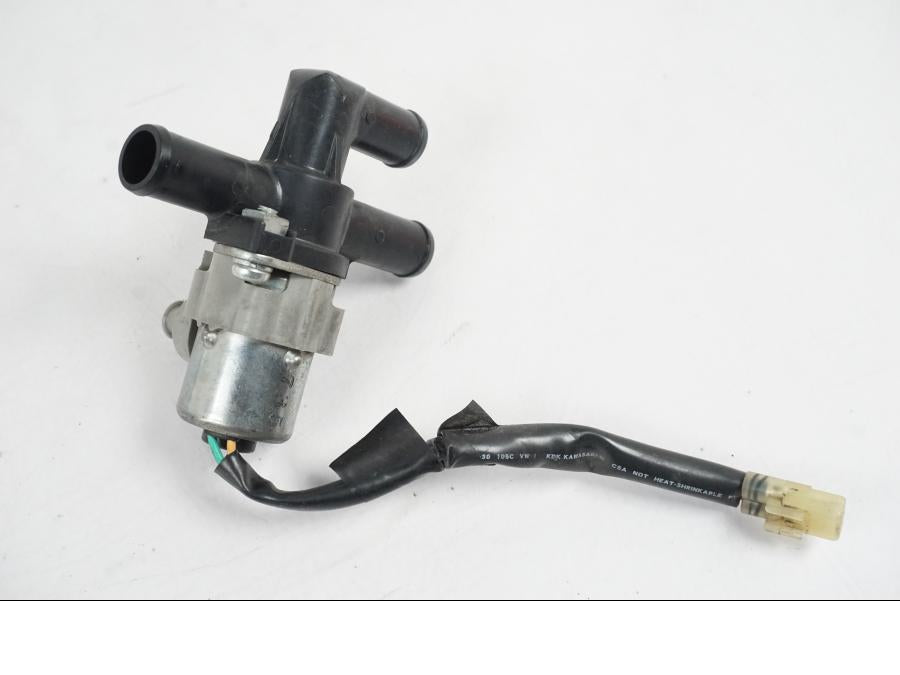 Framsidan på Second Air från en Yamaha YZF 1000 R1 -2007 motorcykel.