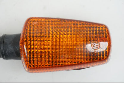 Vänster sida på Blinkers från en Yamaha XJ 900 -1997 motorcykel.
