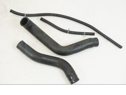 Framsidan på Vattenkyl Slang Set från en Husqvarna 701 Supermoto -2020 motorcykel.