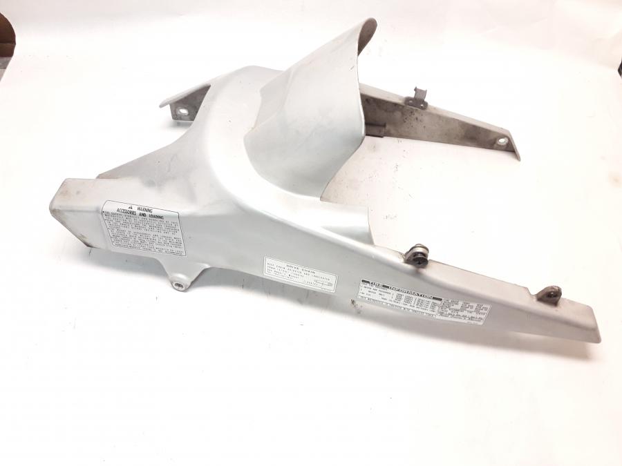 Framsidan på Svingskärm från en Honda CBR 600 -1997 motorcykel.