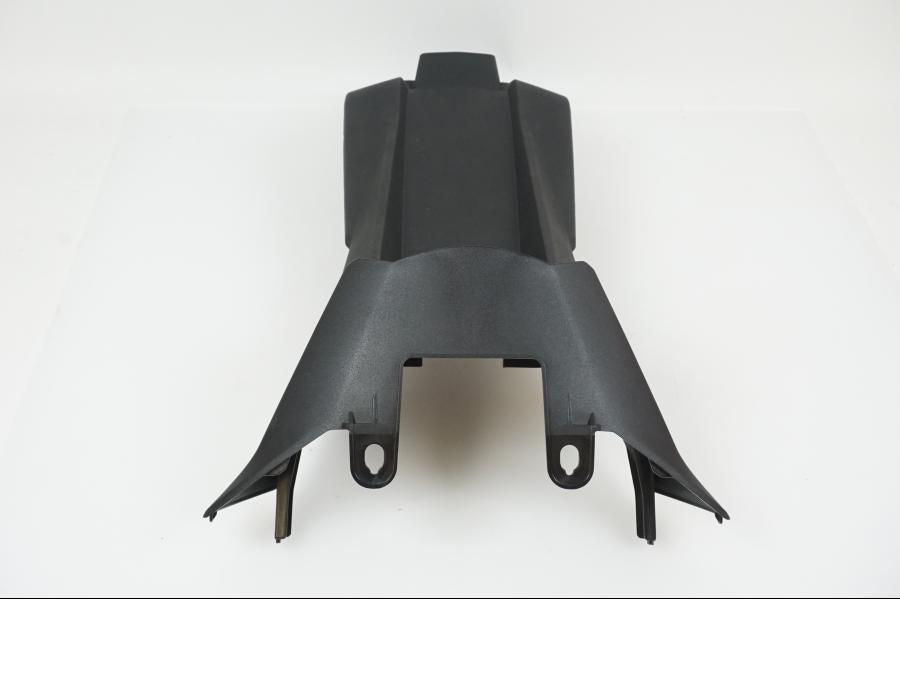 Vänster sida på Skylthållare från en KTM 390 Duke -2017 motorcykel.