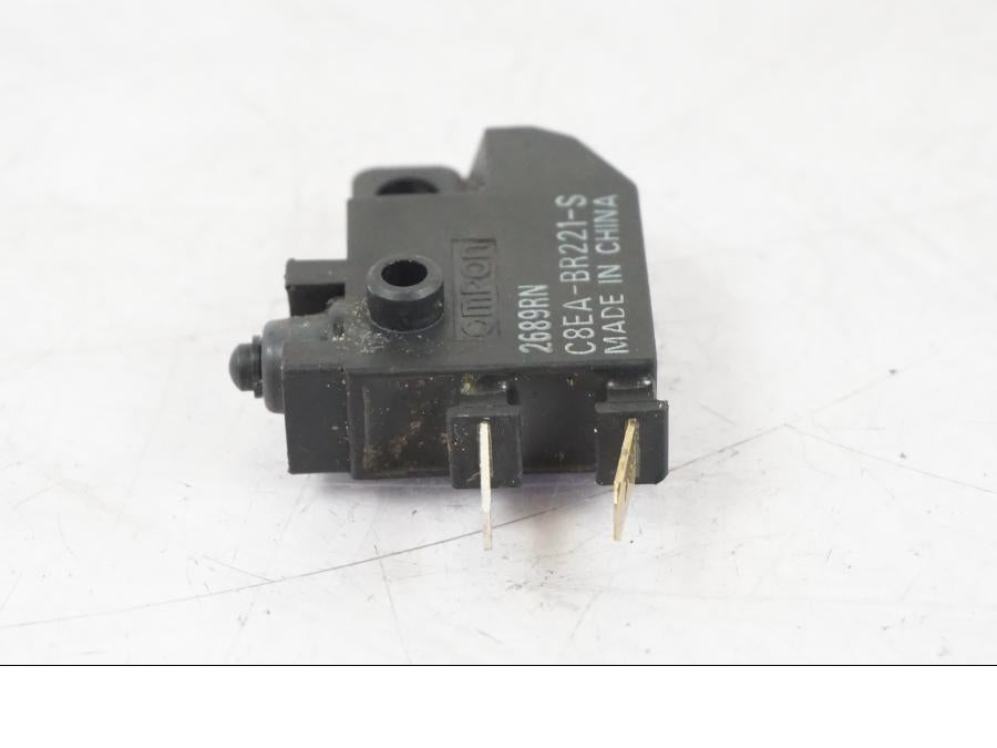 Höger sida på Bromsljuskontakt från en Yamaha MT-09 -2020 motorcykel.