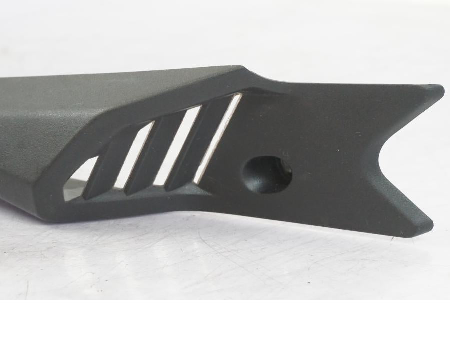 Baksidan på Luftintag från en Kawasaki ER-6N -2016 motorcykel.